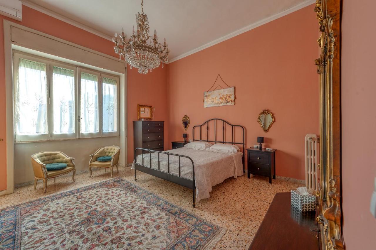Dimora Anni 50 Apartment เลชเช ภายนอก รูปภาพ