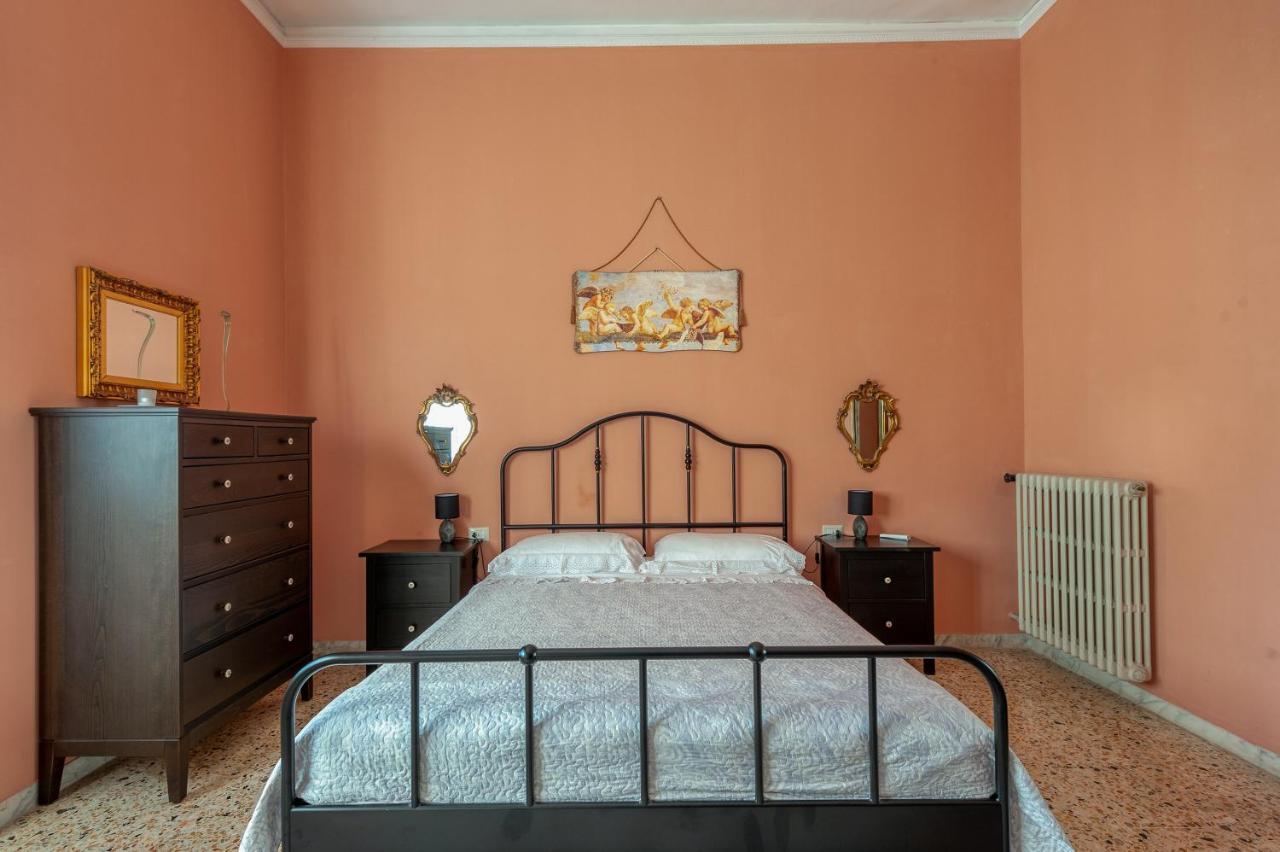 Dimora Anni 50 Apartment เลชเช ภายนอก รูปภาพ